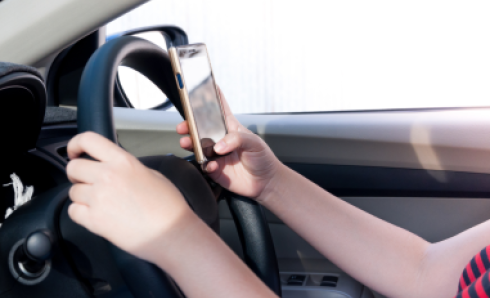 The Dangers of Mobile Phone Use While Driving